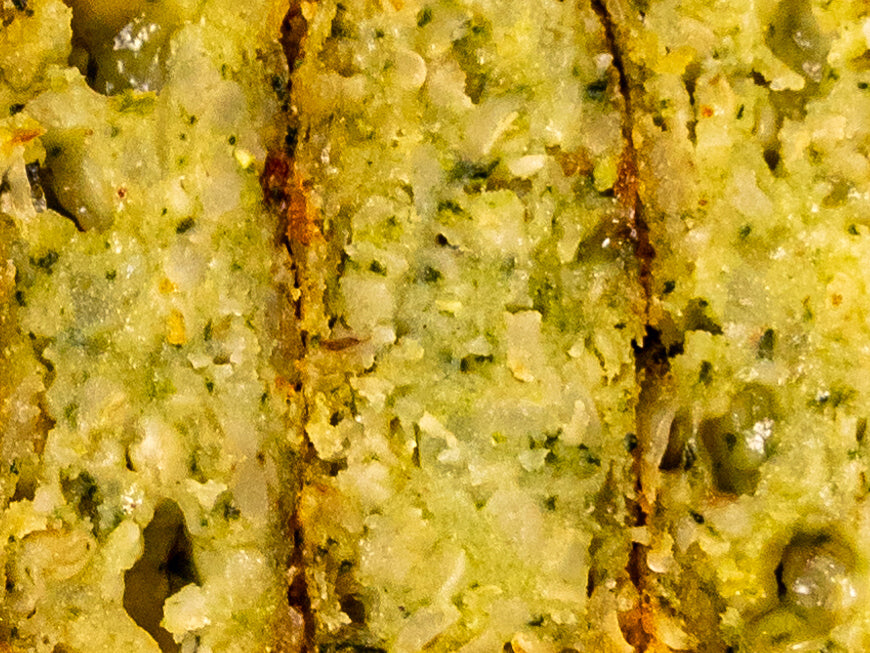 Aufgeschnittene breifreie Gemüse Spinat Käse Nuggets für Babys ab 18 Monaten